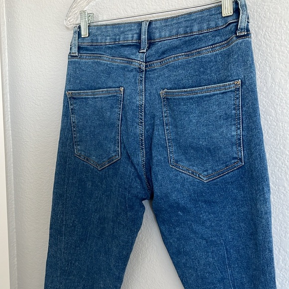 Cotton On Mid Rise Super Stretch Jeans - Picture 7 of 7